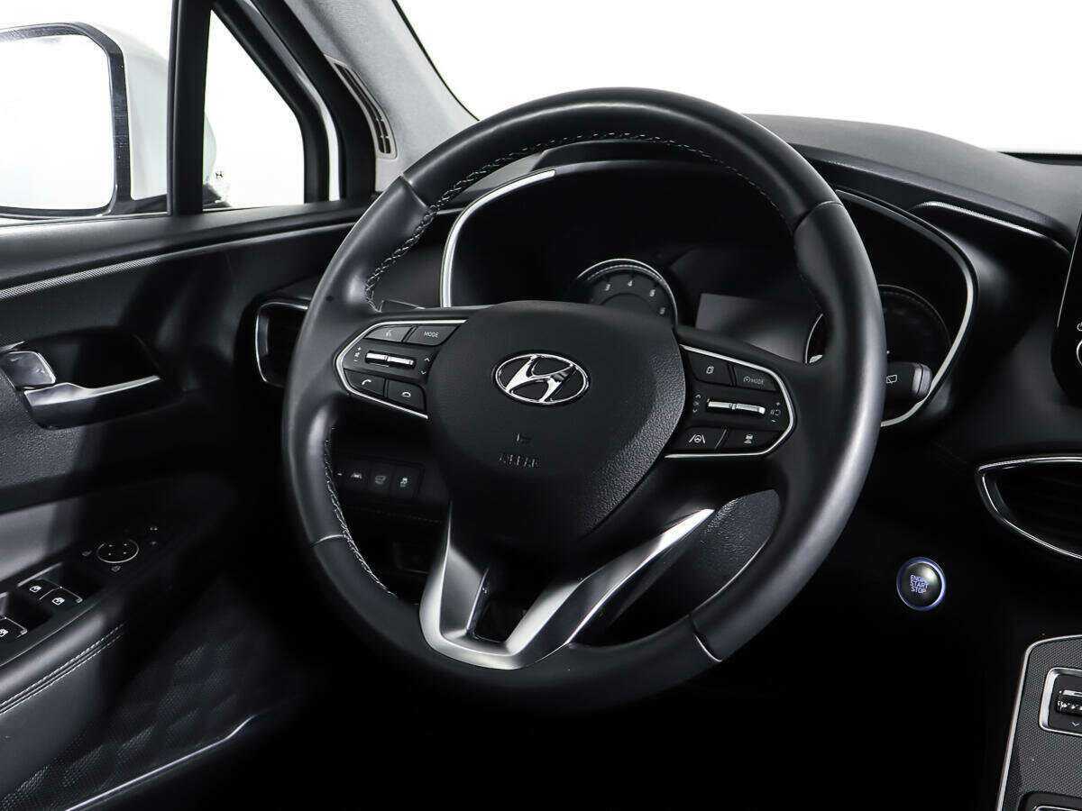 Купить Hyundai Santa Fe, 2022, 8 594 км, фото №16