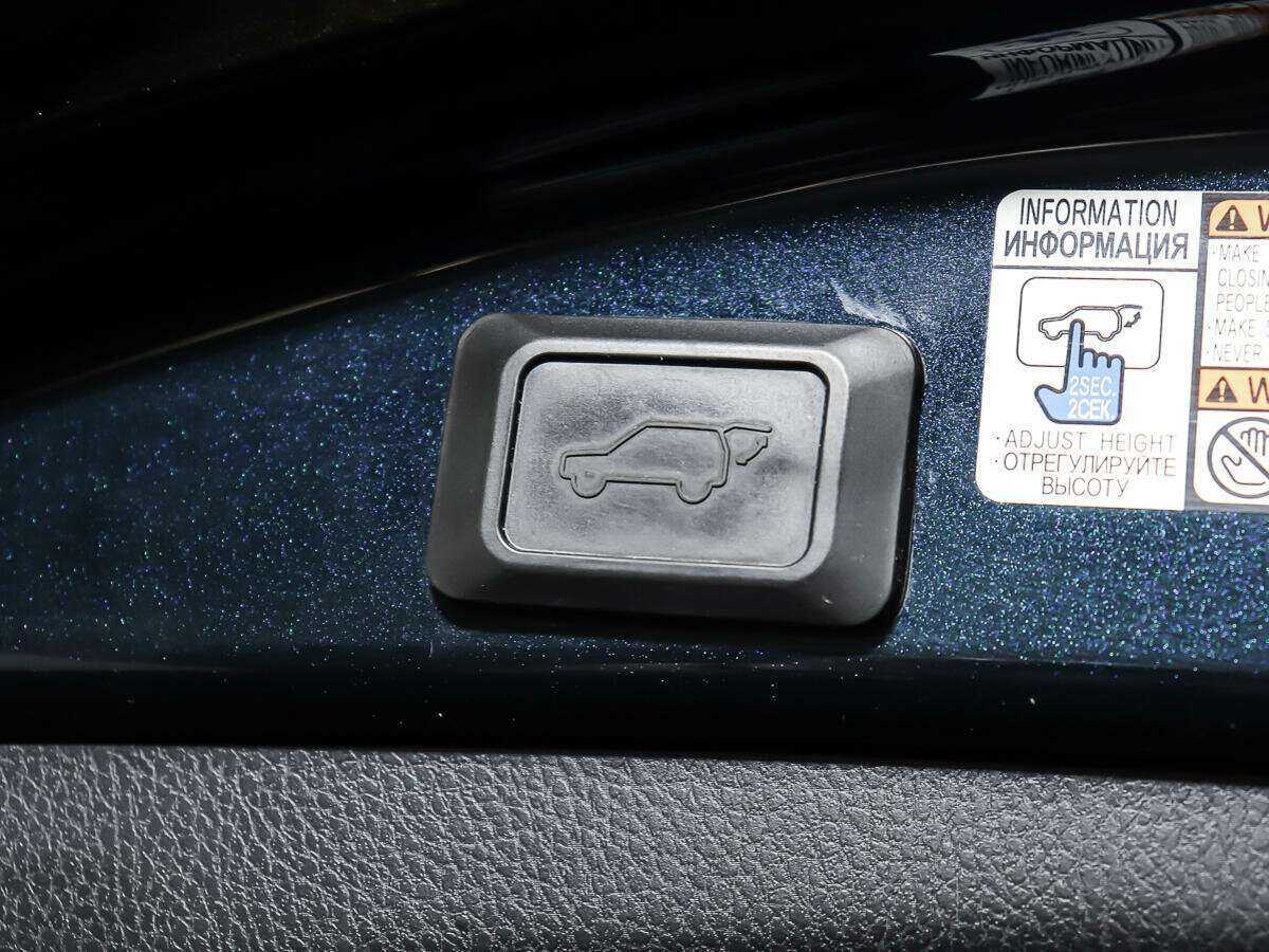 Купить Toyota RAV4, 2018, 118 300 км, фото №16