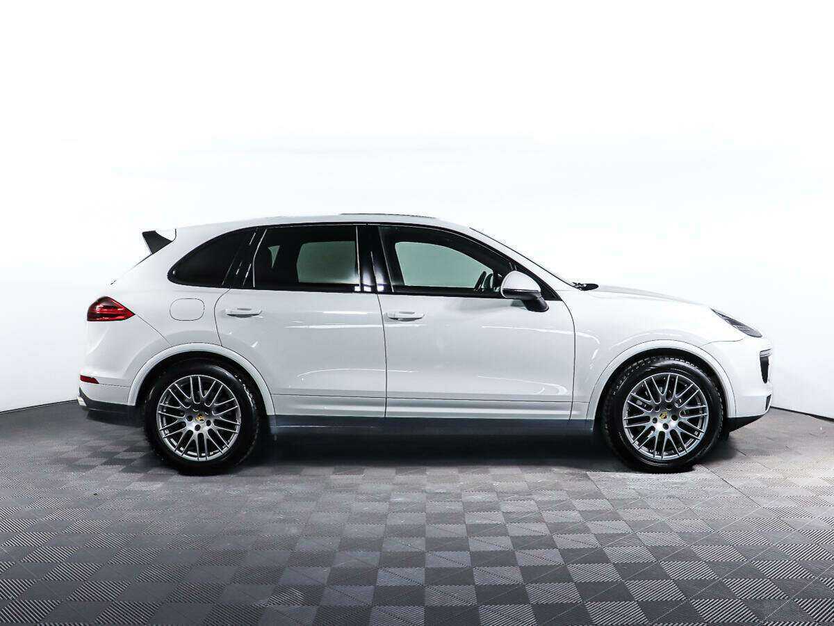 Купить Porsche Cayenne, 2017, 77 800 км, фото №4