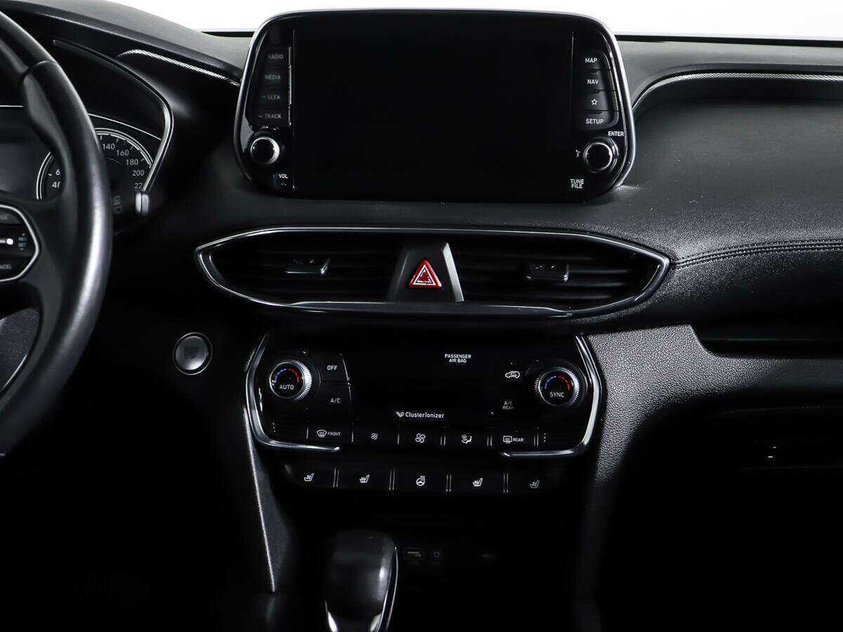 Купить Hyundai Santa Fe, 2018, 75 193 км, фото №13