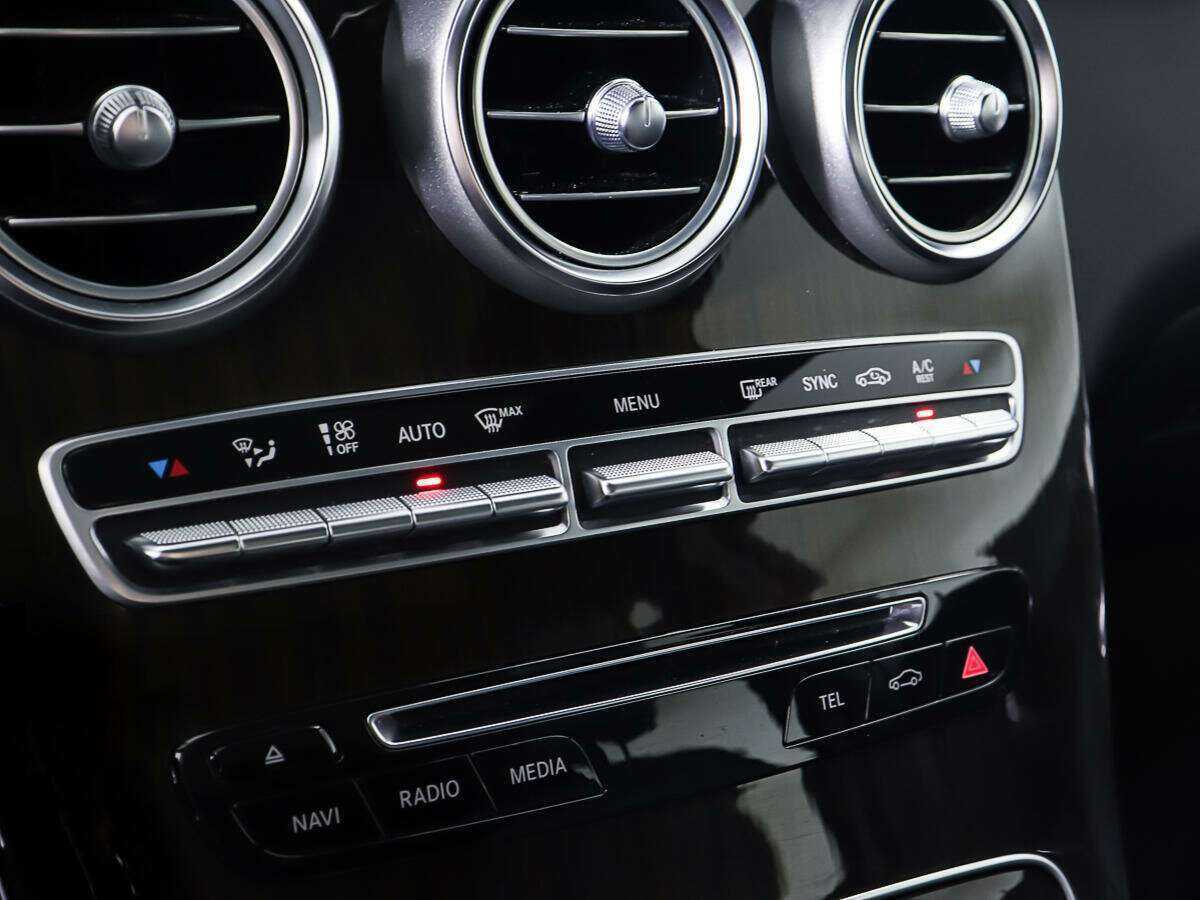 Купить Mercedes-Benz GLC 250 d, 2016, 98 108 км, фото №20