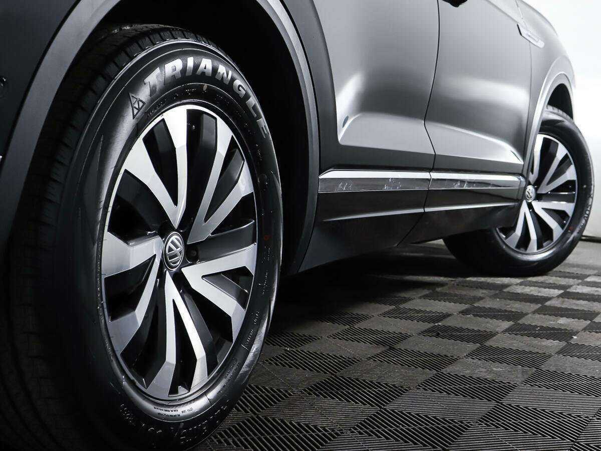 Купить Volkswagen Touareg, 2020, 229 000 км, фото №26