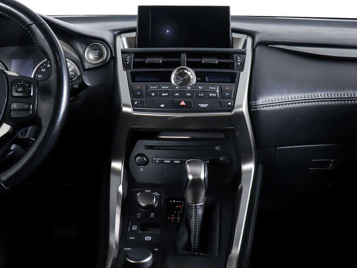 Купить Lexus NX 200, 2016, 40 750 км, фото №12