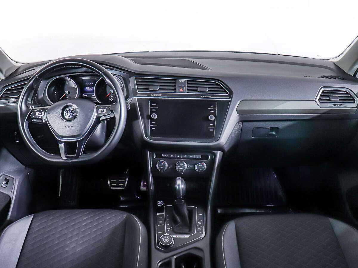 Купить Volkswagen Tiguan, 2018, 75 680 км, фото №11