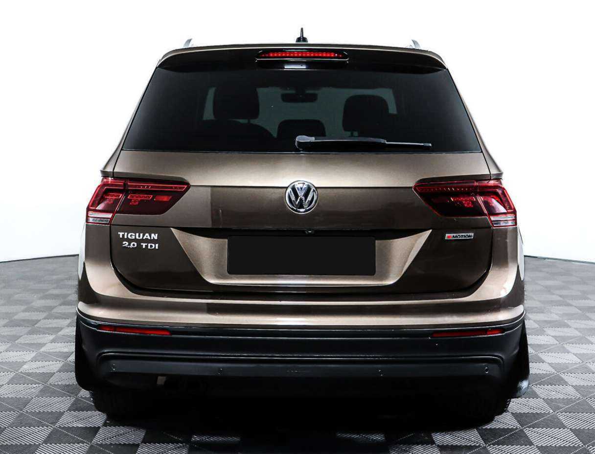 Купить Volkswagen Tiguan, 2018, 90 642 км, фото №6