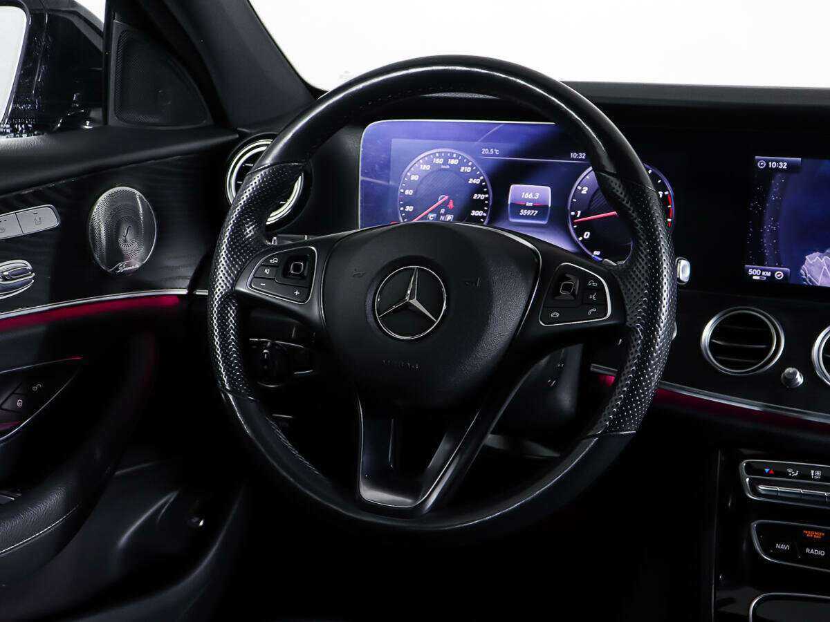 Купить Mercedes-Benz E-Класс 300, 2016, 55 977 км, фото №21
