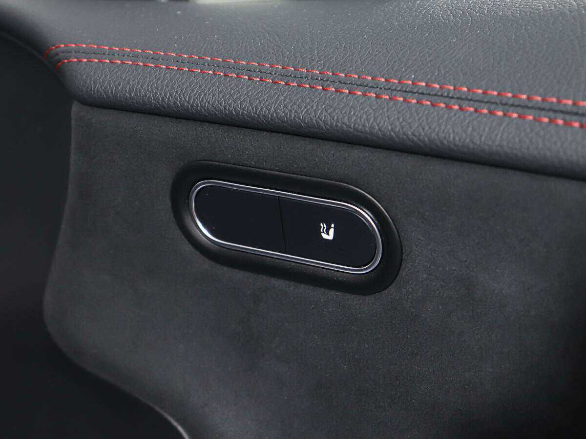 Купить Mercedes-Benz CLA 200, 2020, 38 646 км, фото №15