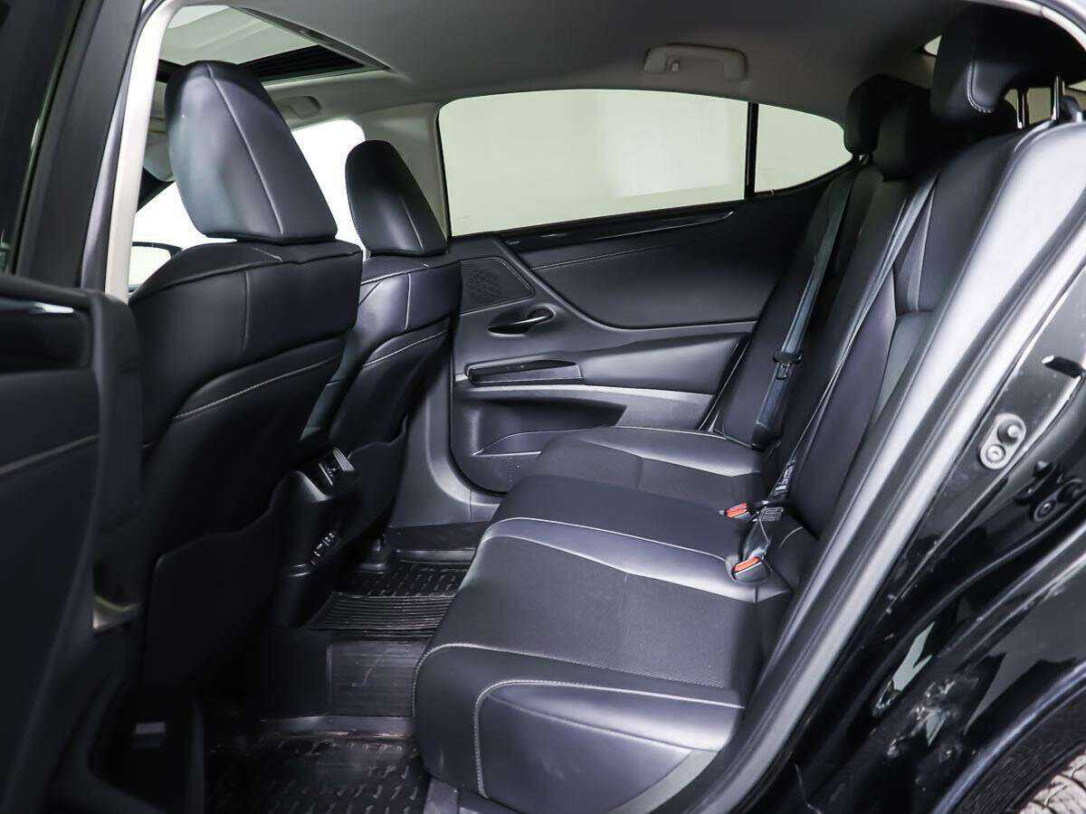 Купить Lexus ES 250, 2020, 53 930 км, фото №10