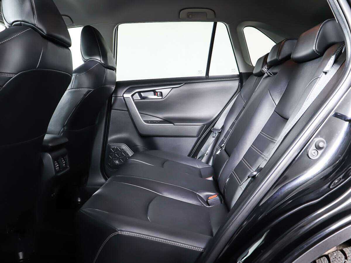 Купить Toyota RAV4, 2021, 49 100 км, фото №10