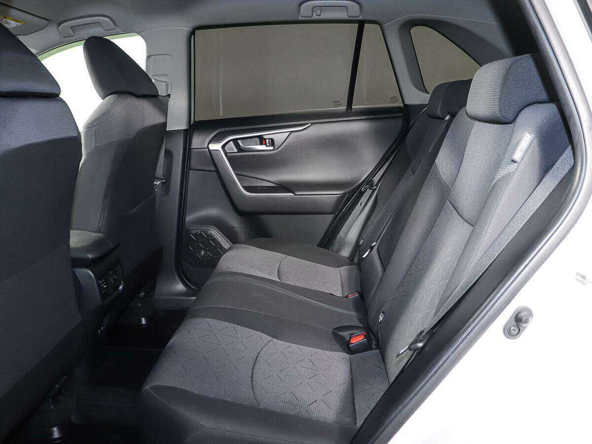 Купить Toyota RAV4, 2020, 55 301 км, фото №11