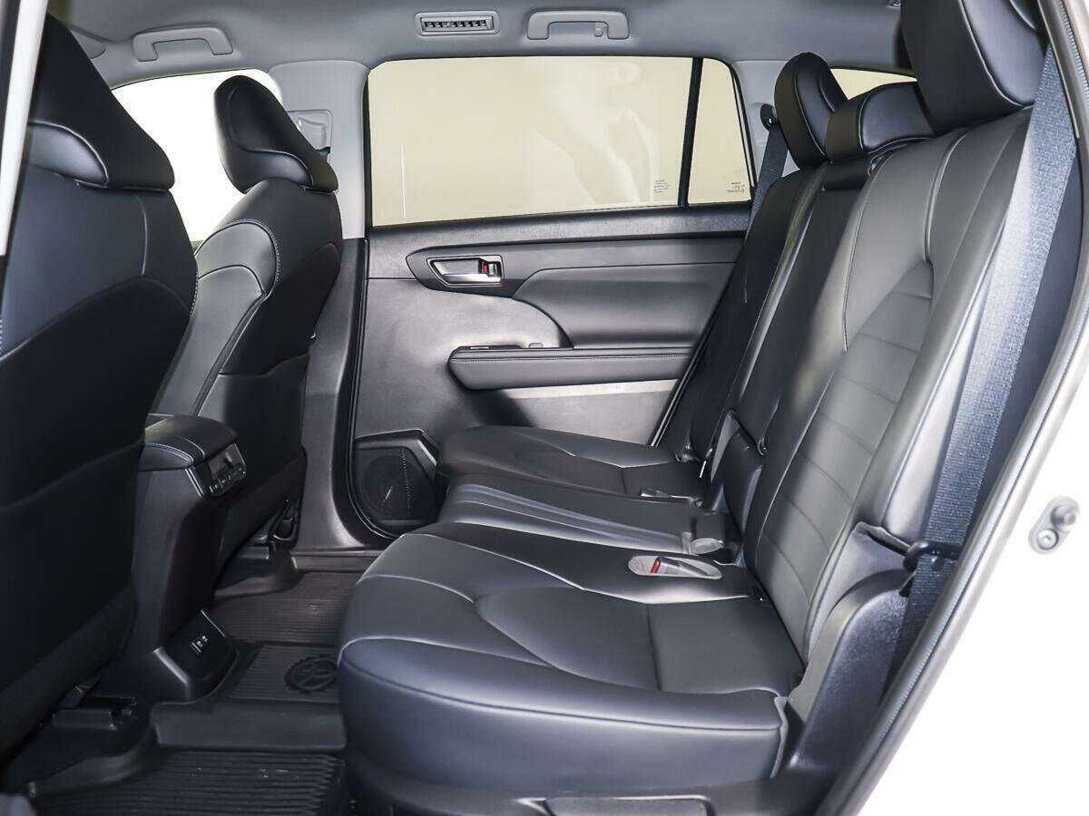 Купить Toyota Highlander, 2021, 17 205 км, фото №10