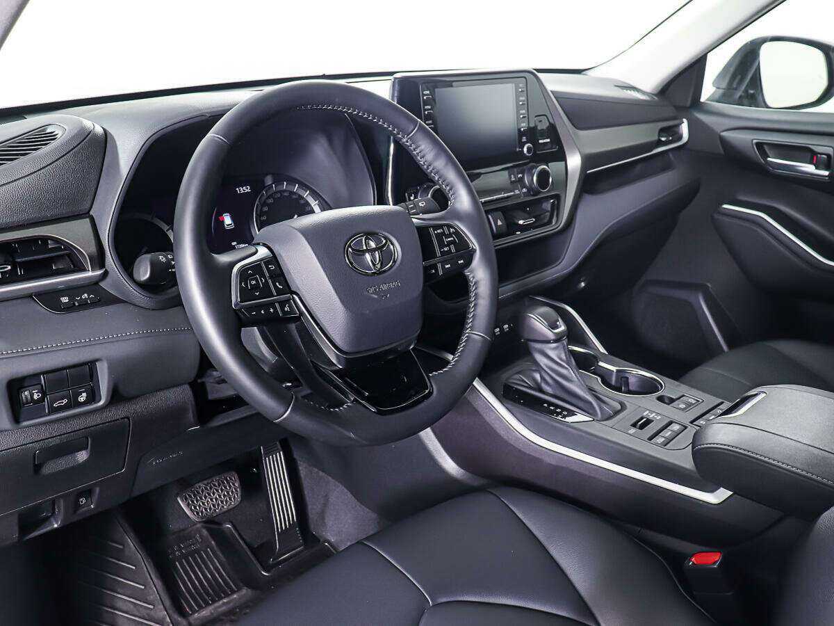 Купить Toyota Highlander, 2021, 17 205 км, фото №14