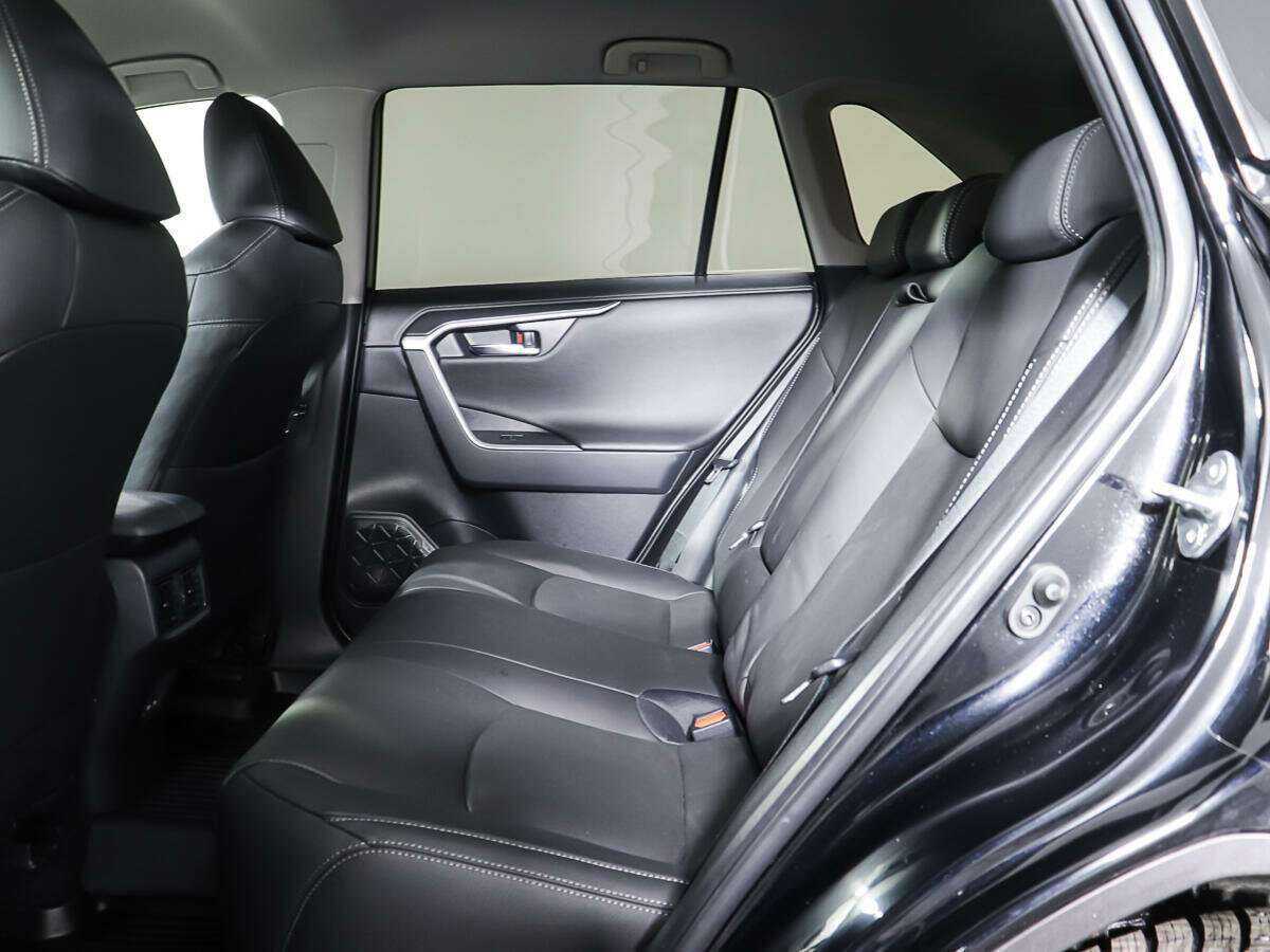 Купить Toyota RAV4, 2022, 9 609 км, фото №10