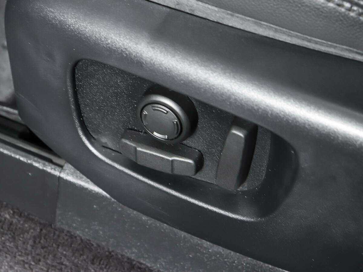 Купить Land Rover Discovery, 2018, 103 000 км, фото №18