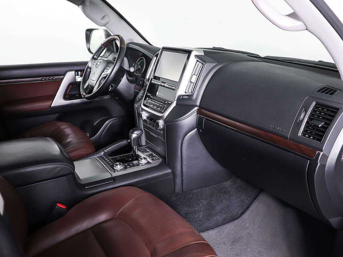 Купить Toyota Land Cruiser, 2016, 67 407 км, фото №11