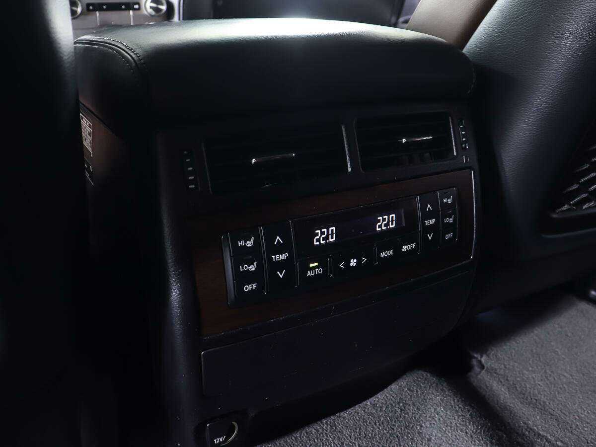 Купить Toyota Land Cruiser, 2016, 67 407 км, фото №18