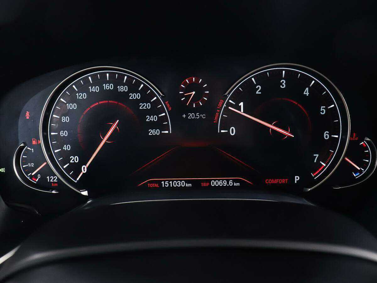 Купить BMW 7 серии 750i xDrive, 2016, 151 029 км, фото №14