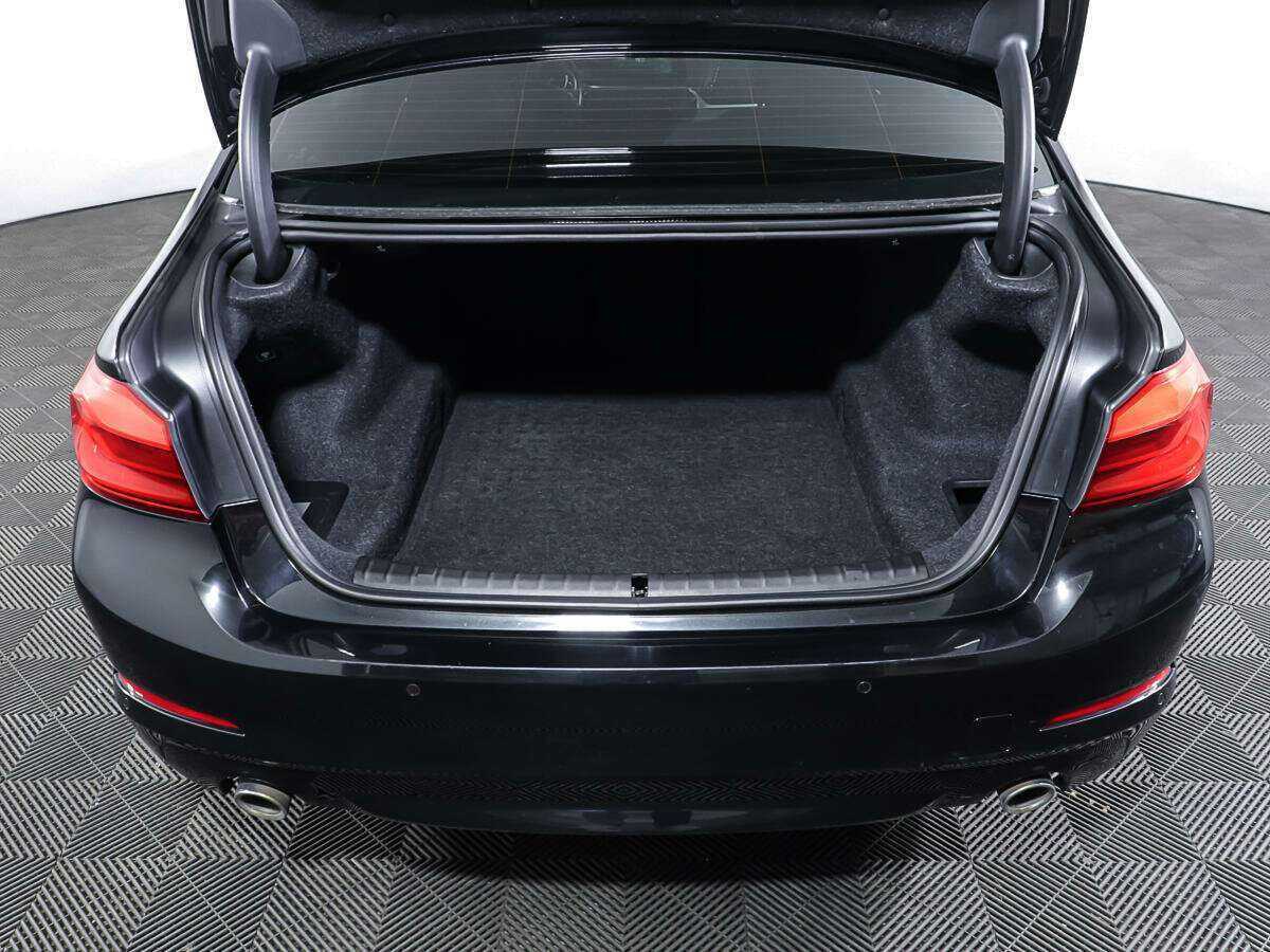 Купить BMW 5 серии 520d, 2017, 223 406 км, фото №10