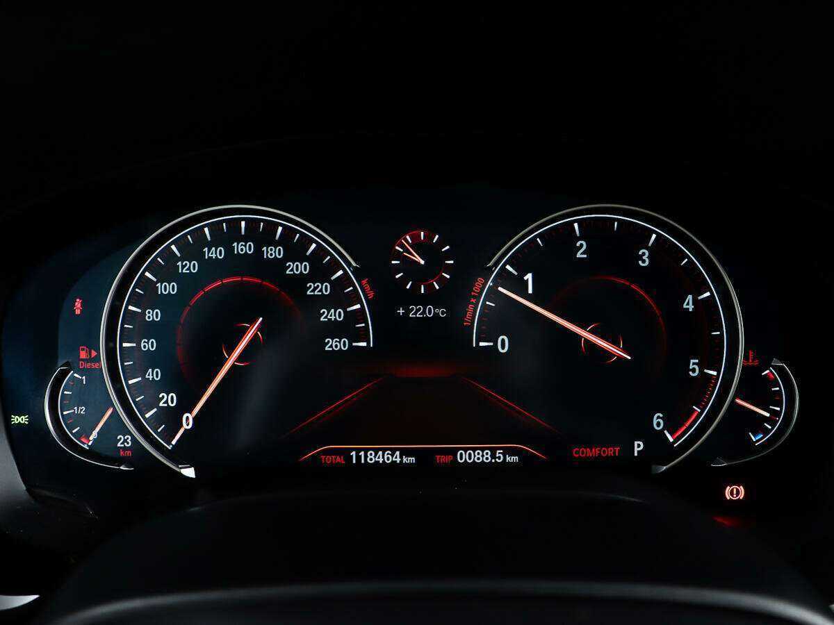 Купить BMW 5 серии 530d xDrive, 2017, 118 436 км, фото №16