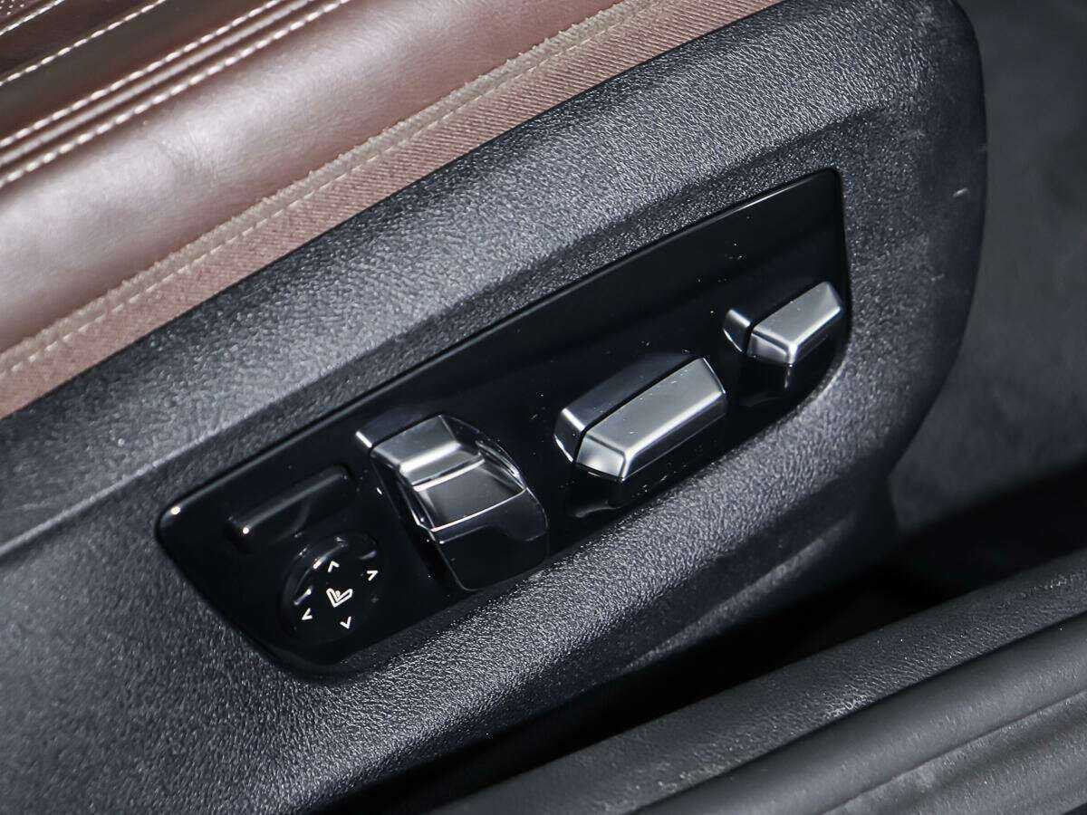 Купить BMW 5 серии 530d xDrive, 2017, 118 436 км, фото №18