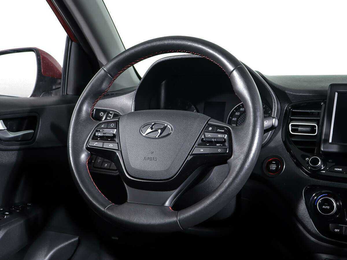 Купить Hyundai Solaris, 2020, 81 352 км, фото №15