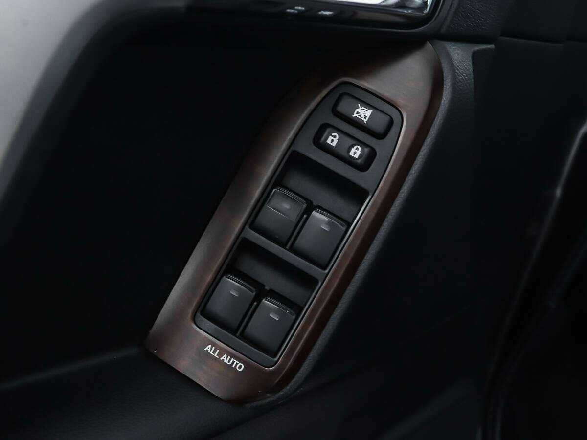 Купить Toyota Land Cruiser Prado, 2015, 107 000 км, фото №20