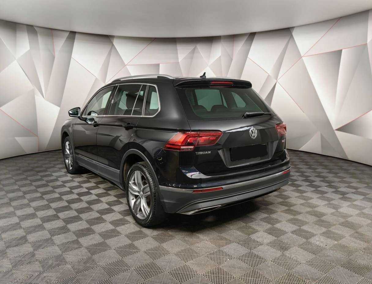Купить Volkswagen Tiguan, 2019, 86 168 км, фото №4
