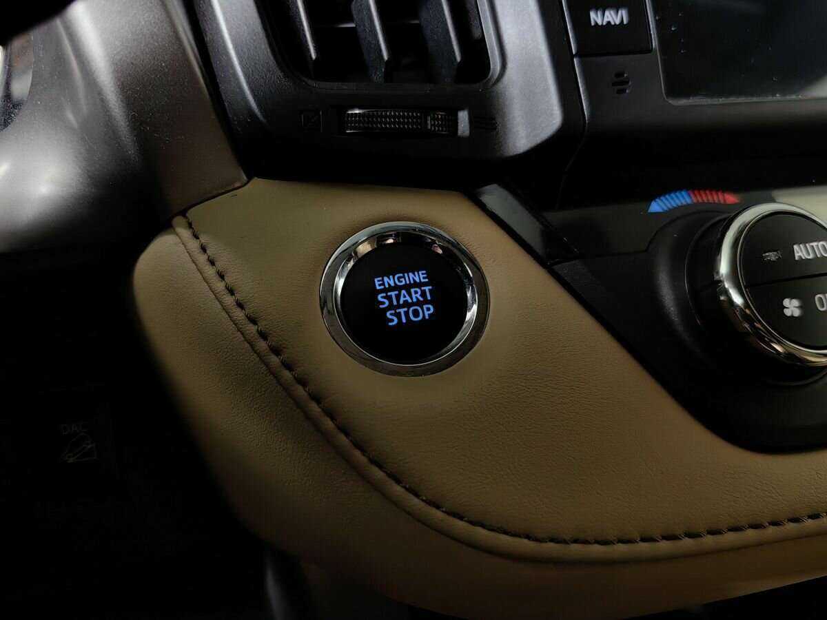 Купить Toyota RAV4, 2017, 59 747 км, фото №18
