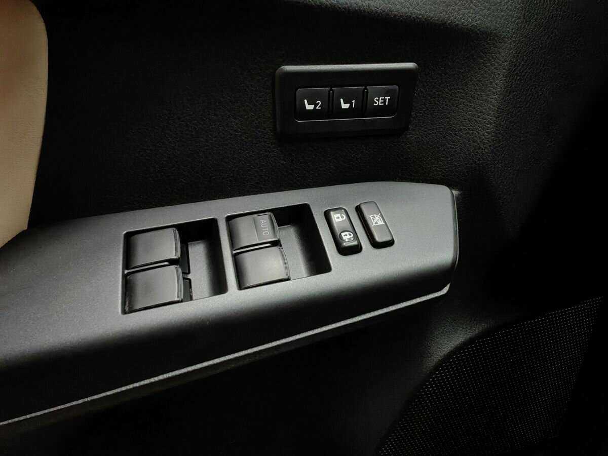 Купить Toyota RAV4, 2017, 59 747 км, фото №19