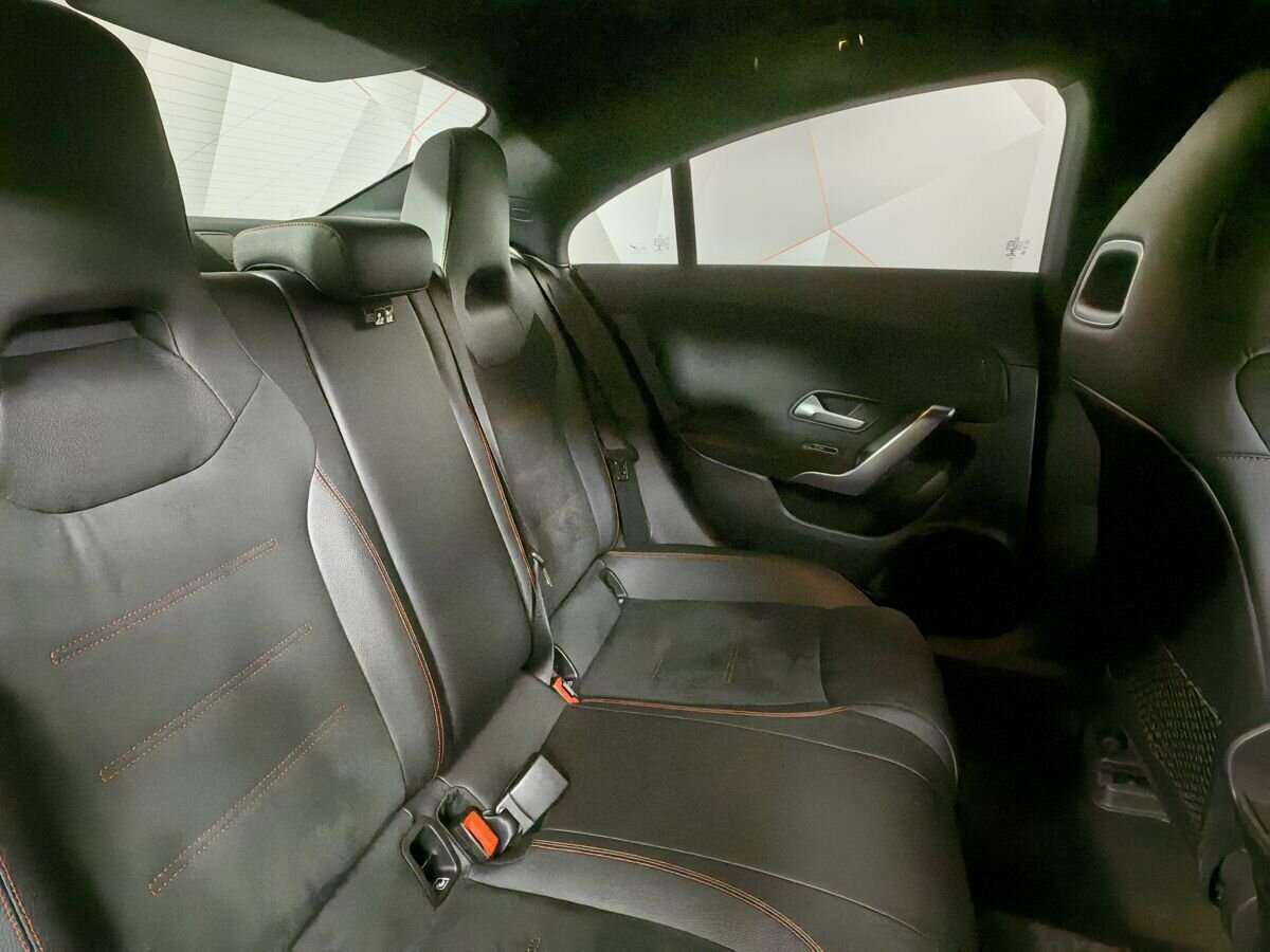 Купить Mercedes-Benz CLA 200, 2020, 65 979 км, фото №13