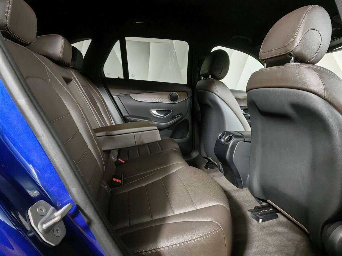 Купить Mercedes-Benz GLC 250 d, 2017, 49 759 км, фото №12