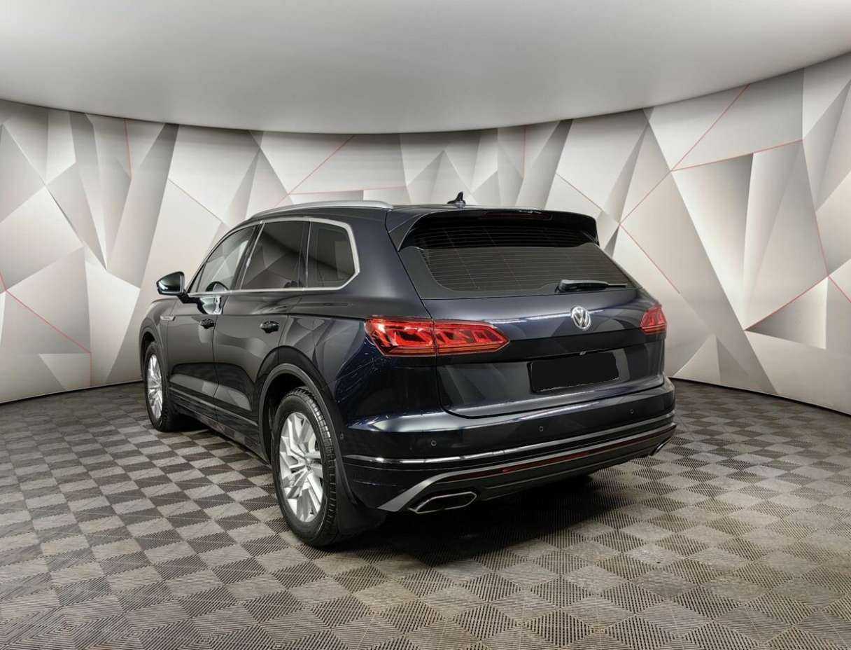 Купить Volkswagen Touareg, 2018, 105 741 км, фото №4