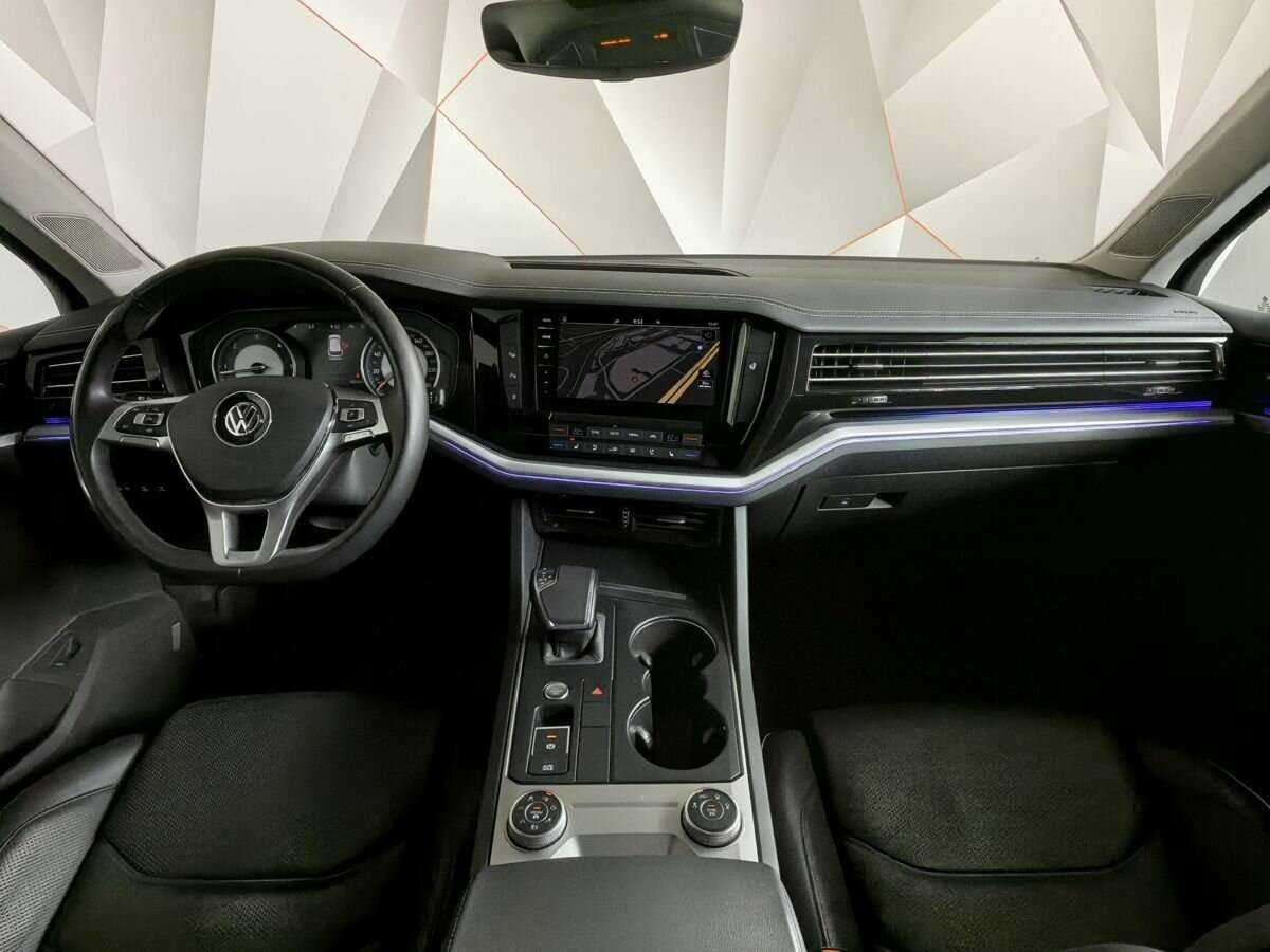Купить Volkswagen Touareg, 2018, 105 741 км, фото №10