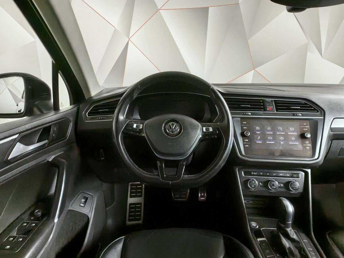 Купить Volkswagen Tiguan, 2018, 73 874 км, фото №13