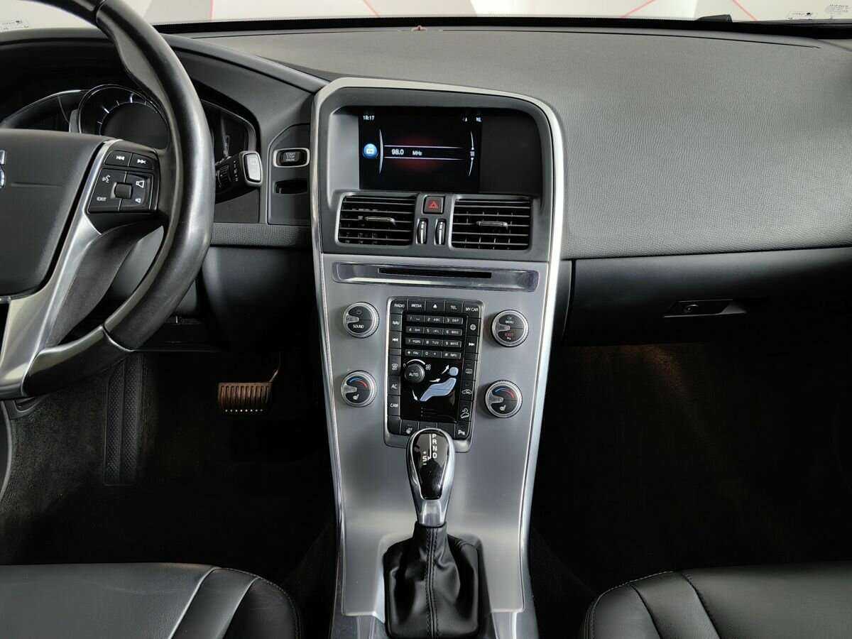 Купить Volvo XC60, 2016, 59 474 км, фото №10