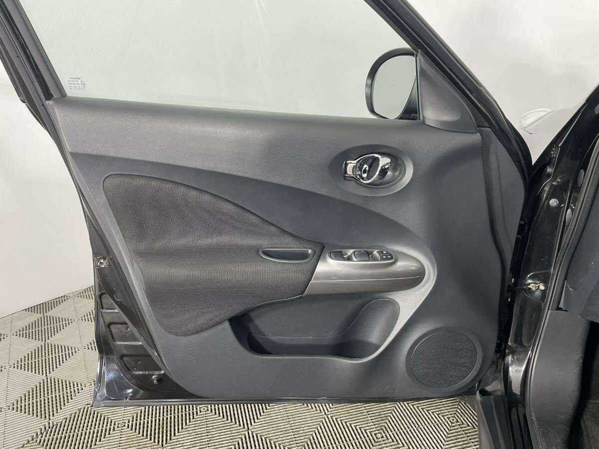 Купить Nissan Juke, 2011, 124 956 км, фото №8