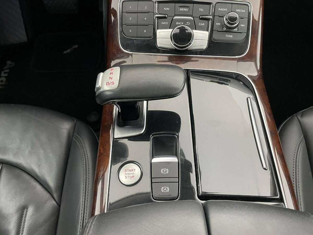 Купить Audi A8 Long, 2011, 203 288 км, фото №13