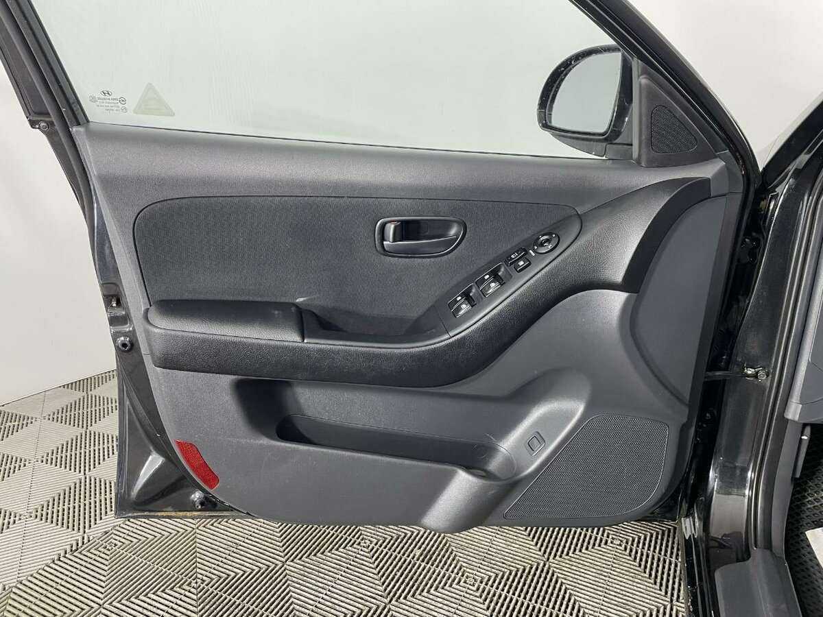 Купить Hyundai Elantra, 2007, 264 931 км, фото №8