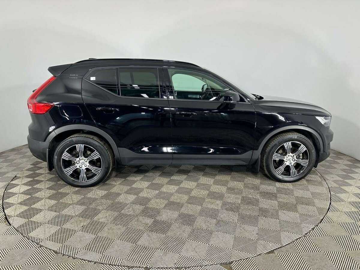 Купить Volvo XC40, 2018, 102 993 км, фото №4