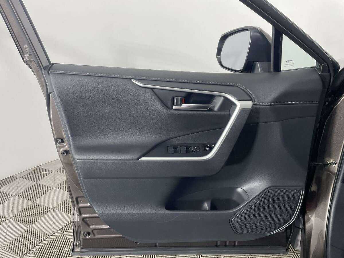 Купить Toyota RAV4, 2019, 88 842 км, фото №7