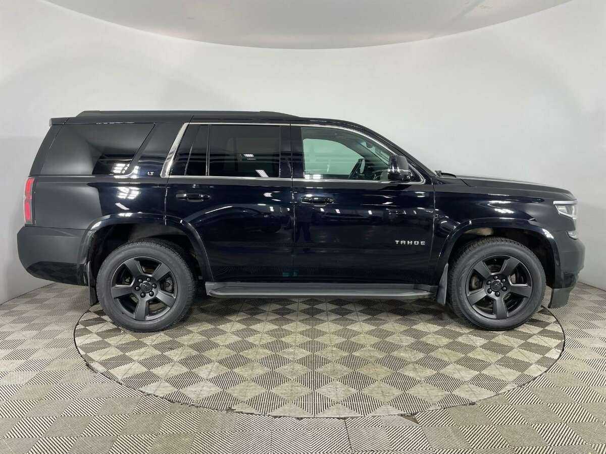Купить Chevrolet Tahoe, 2017, 176 905 км, фото №4