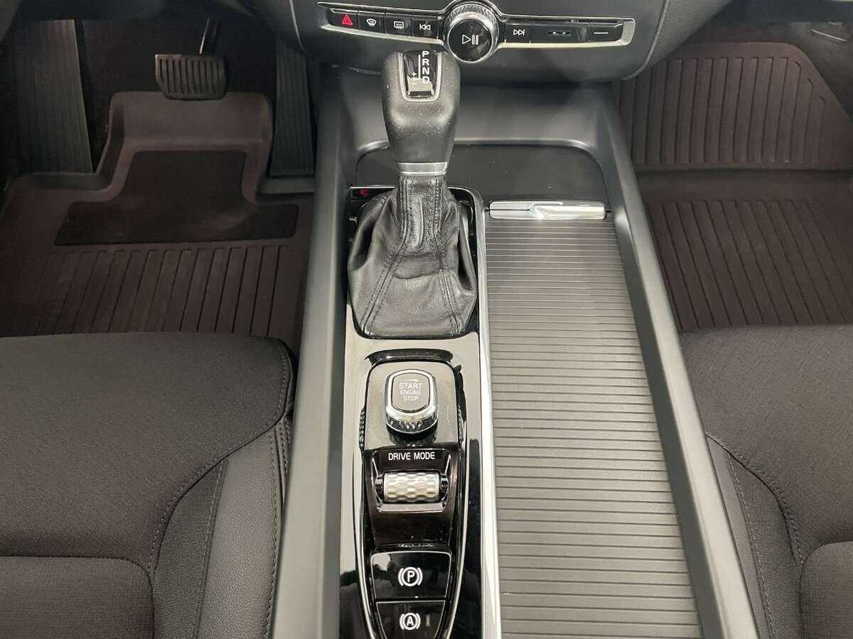 Купить Volvo XC60, 2019, 85 104 км, фото №13