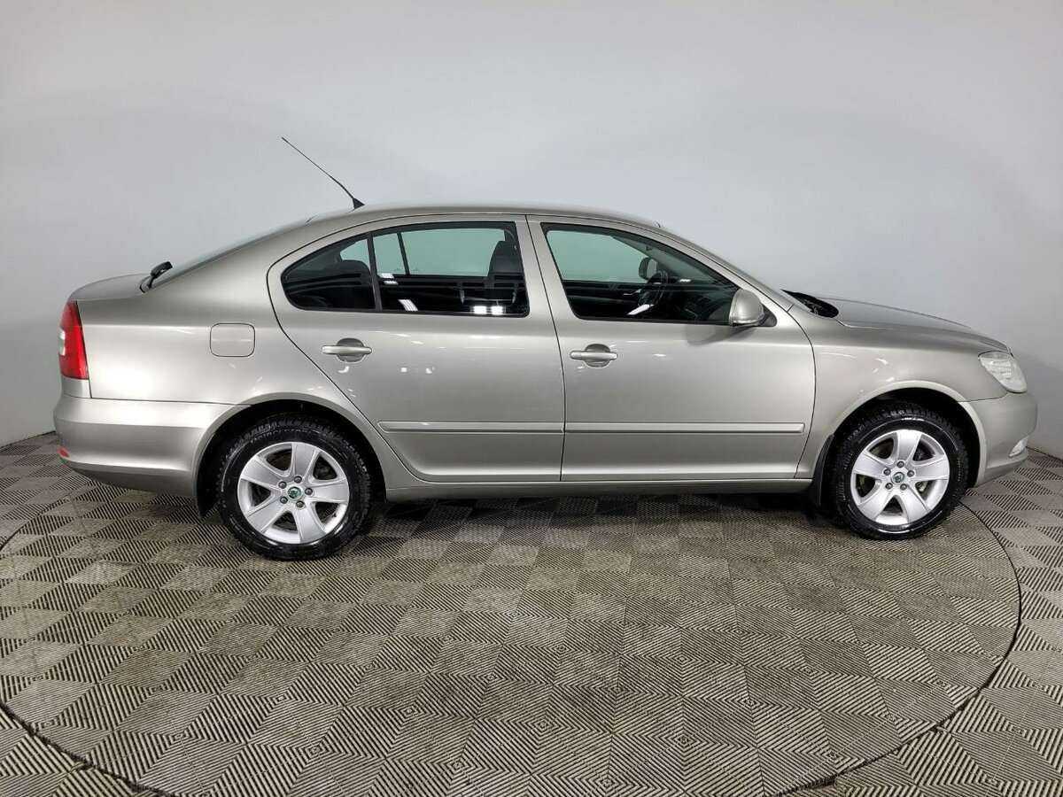 Купить Skoda Octavia DSG7, 2010, 270 811 км, фото №4