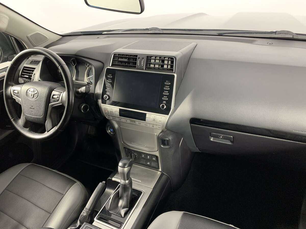Купить Toyota Land Cruiser Prado, 2021, 60 190 км, фото №7