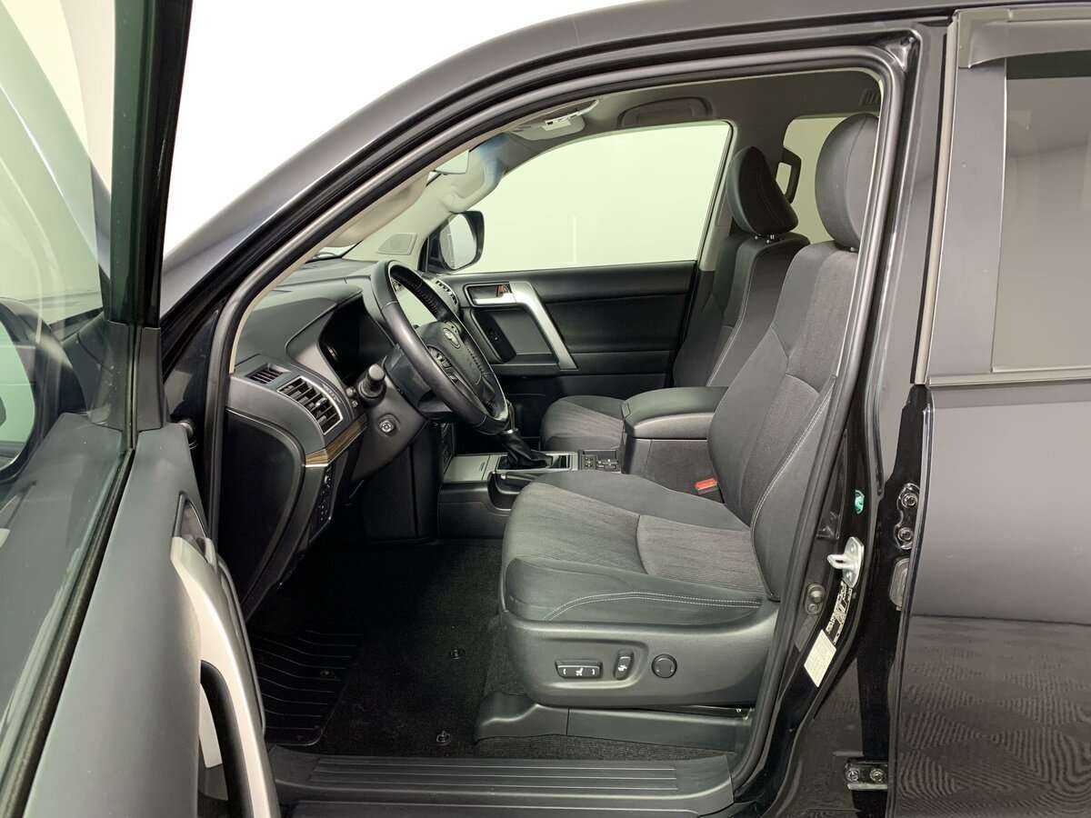 Купить Toyota Land Cruiser Prado, 2021, 75 749 км, фото №16