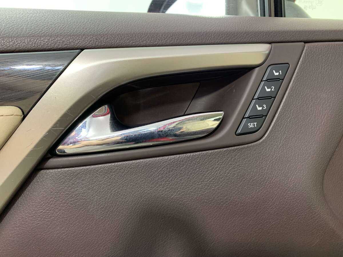 Купить Lexus RX 200t, 2017, 169 562 км, фото №15