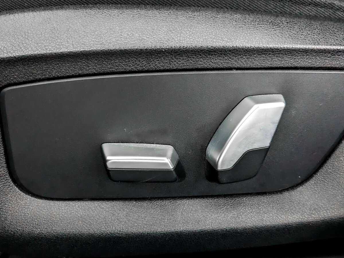 Купить BMW 5 серии 520d, 2018, 266 277 км, фото №15