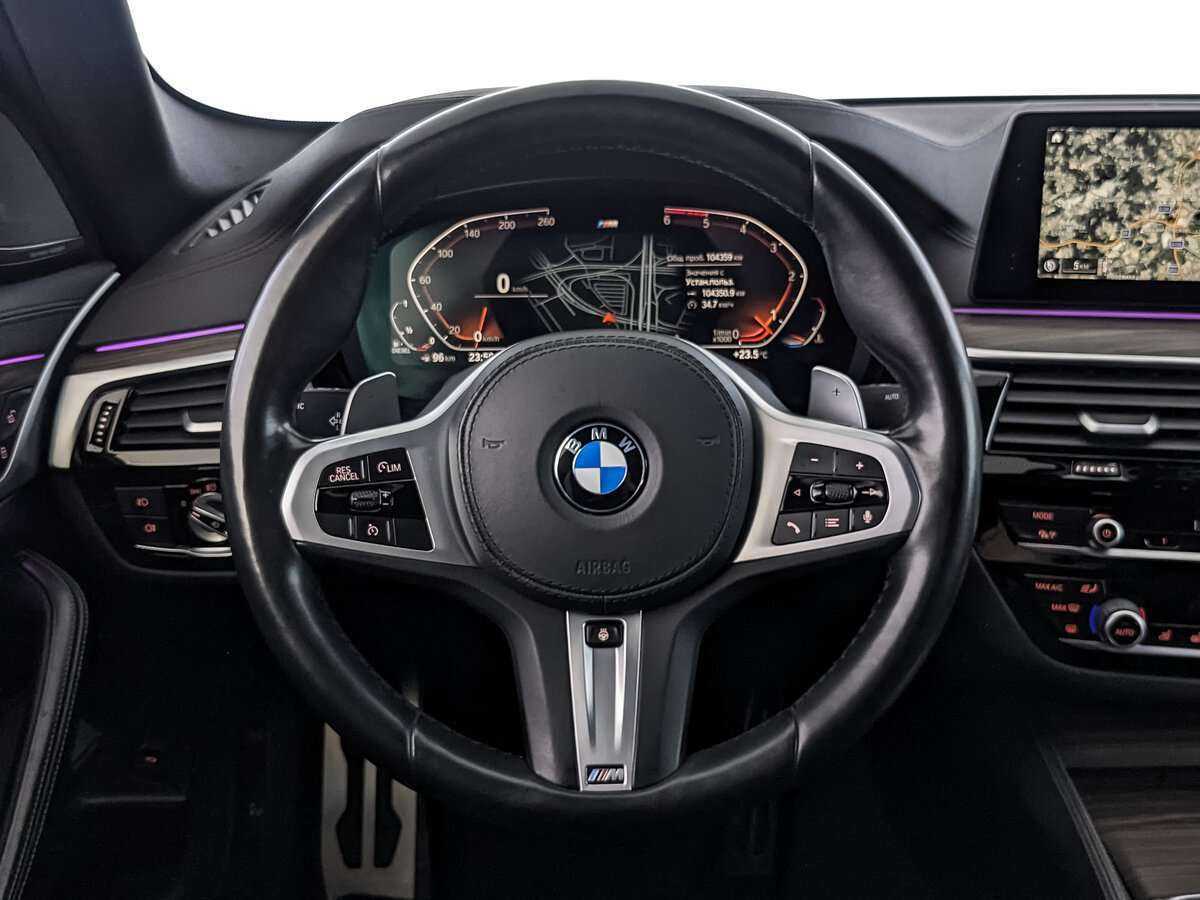 Купить BMW 5 серии 530d xDrive, 2019, 104 347 км, фото №16