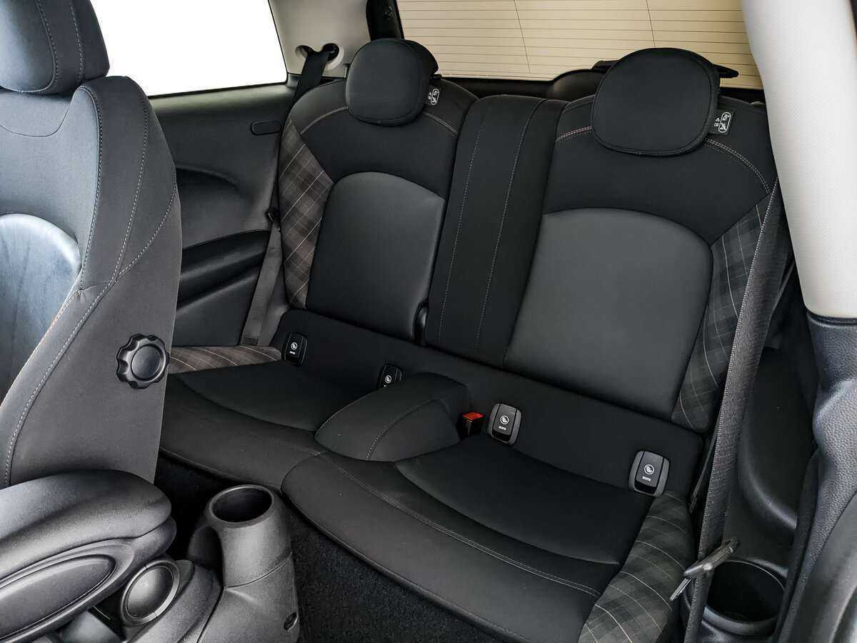 Купить Mini Hatch Cooper S, 2017, 127 215 км, фото №14