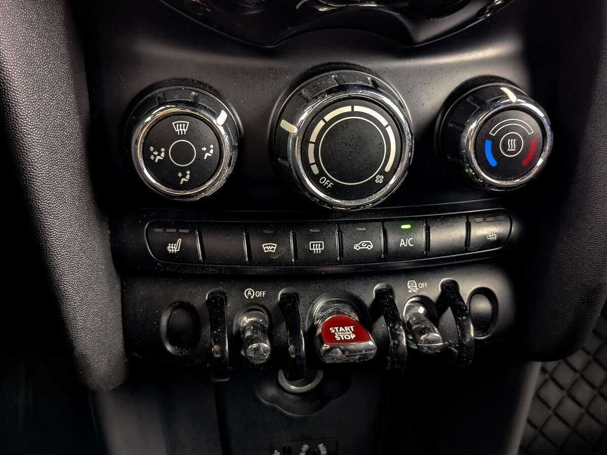 Купить Mini Hatch Cooper, 2017, 193 761 км, фото №16